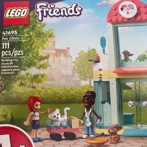 Lego Friends NEW 41695 Pet Clinic 111 pcs 2 Mini-Dolls Mia, Plus Cat & Toys